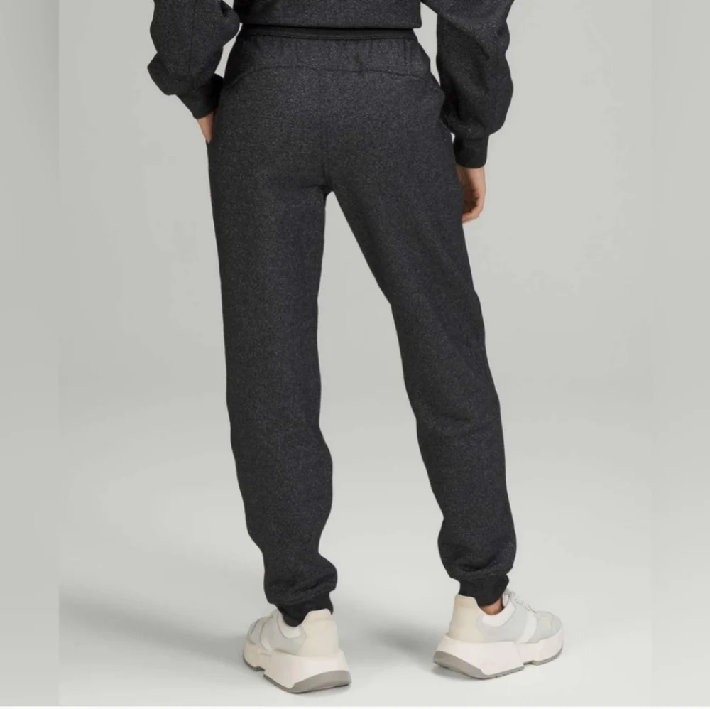 Lululemon Scuba Jogger High Rise Sparkle size 0 Black Spark
